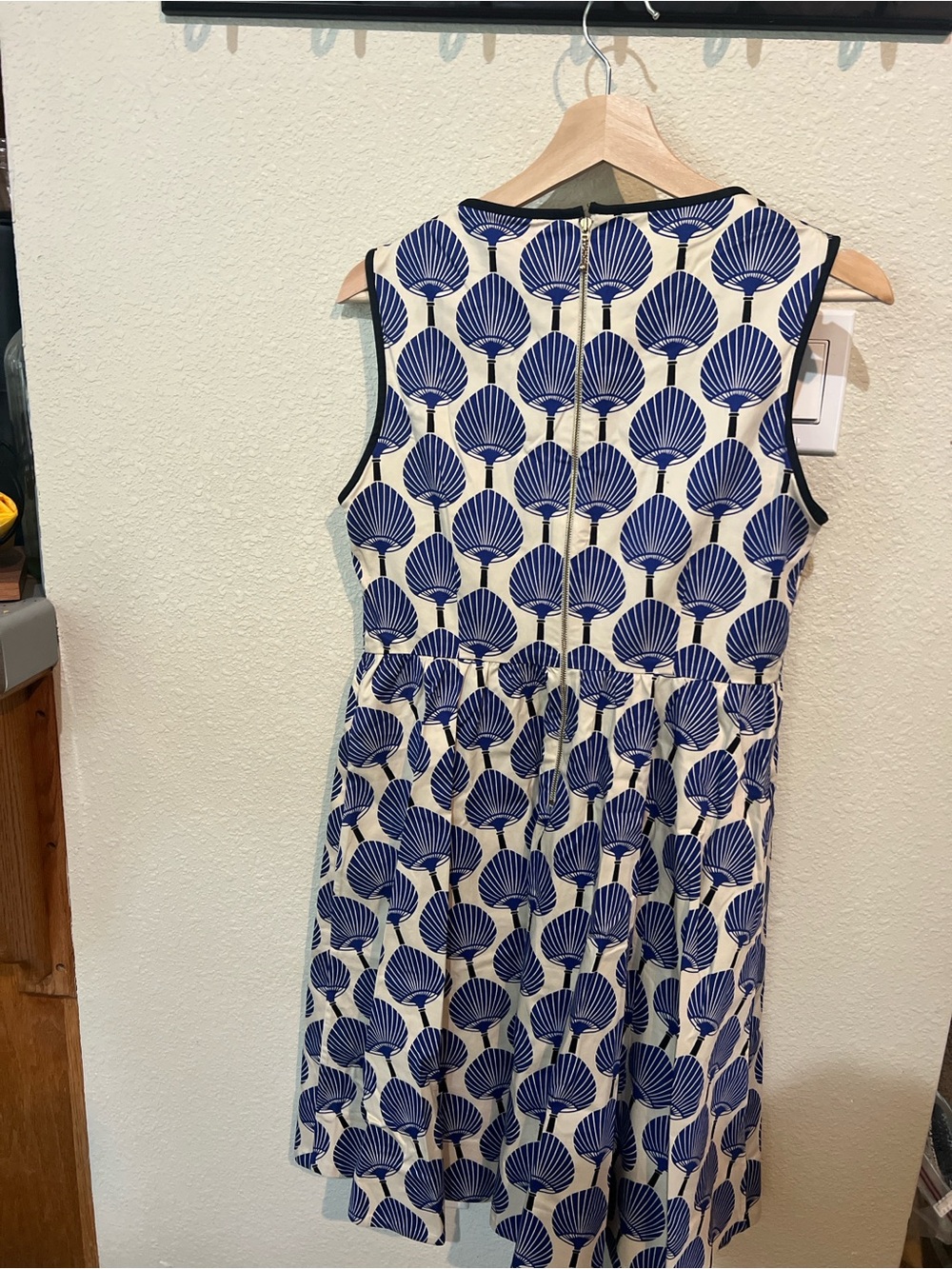 kate spade Blue Fan-Print Sleeveless Fit & Flare Dress - Picture 2 of 4